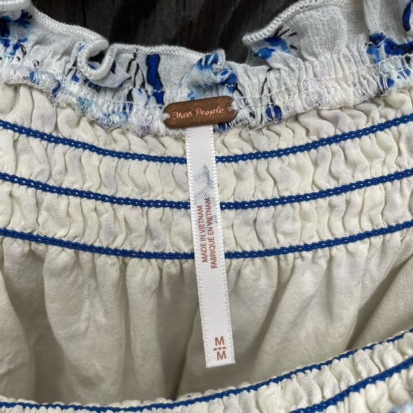 Free People, off the shoulder flowy top. - Picture 4 of 6